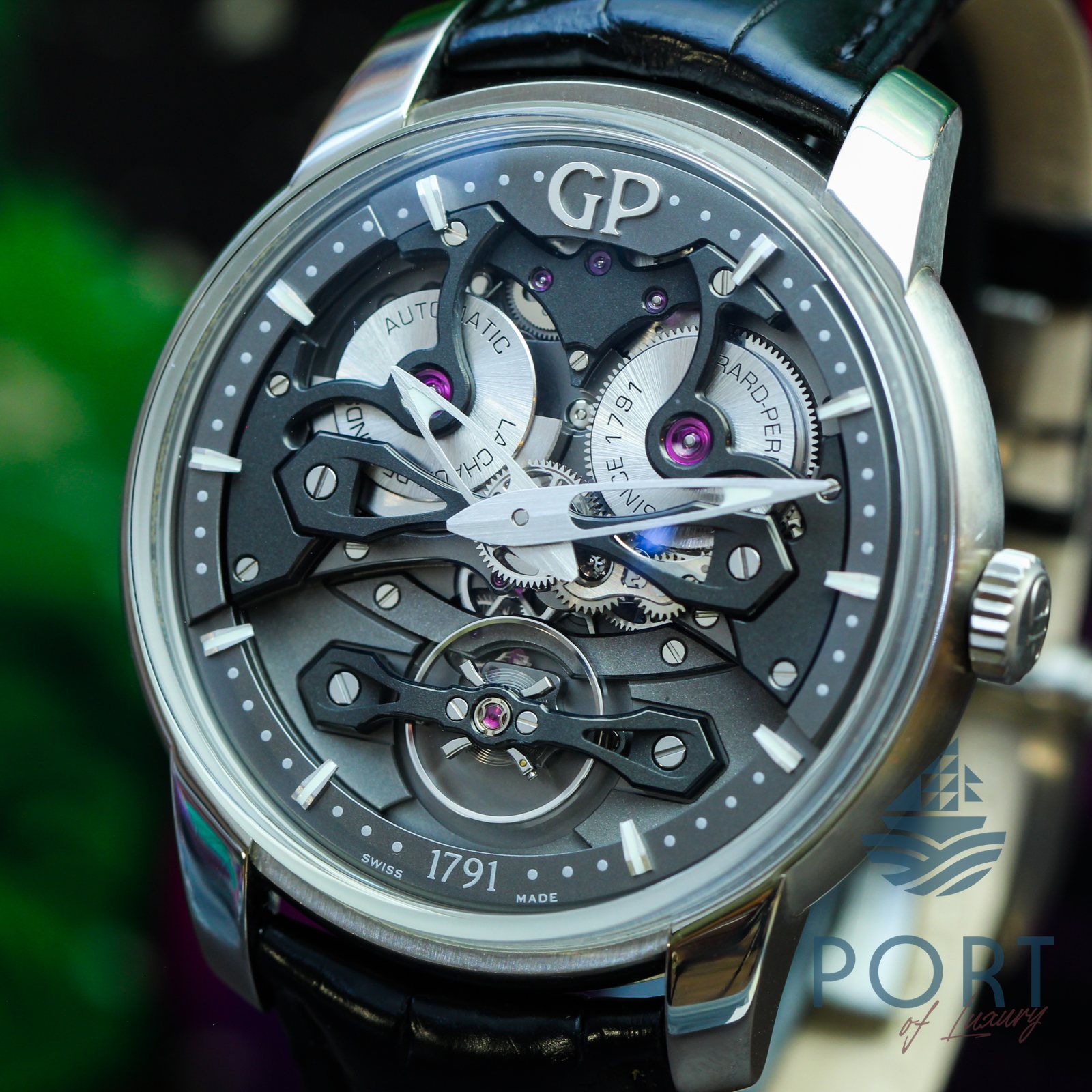 Girard Perregaux Neo Bridges 84000-21-001-BB6A
